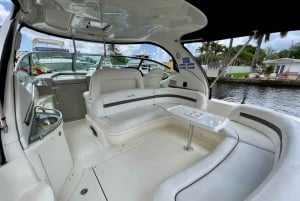 Miami - privat yachtcharter Privat yachtcharter med drinkar