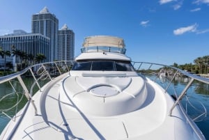 Miami: Privat yacht med kaptein 48 fots båt