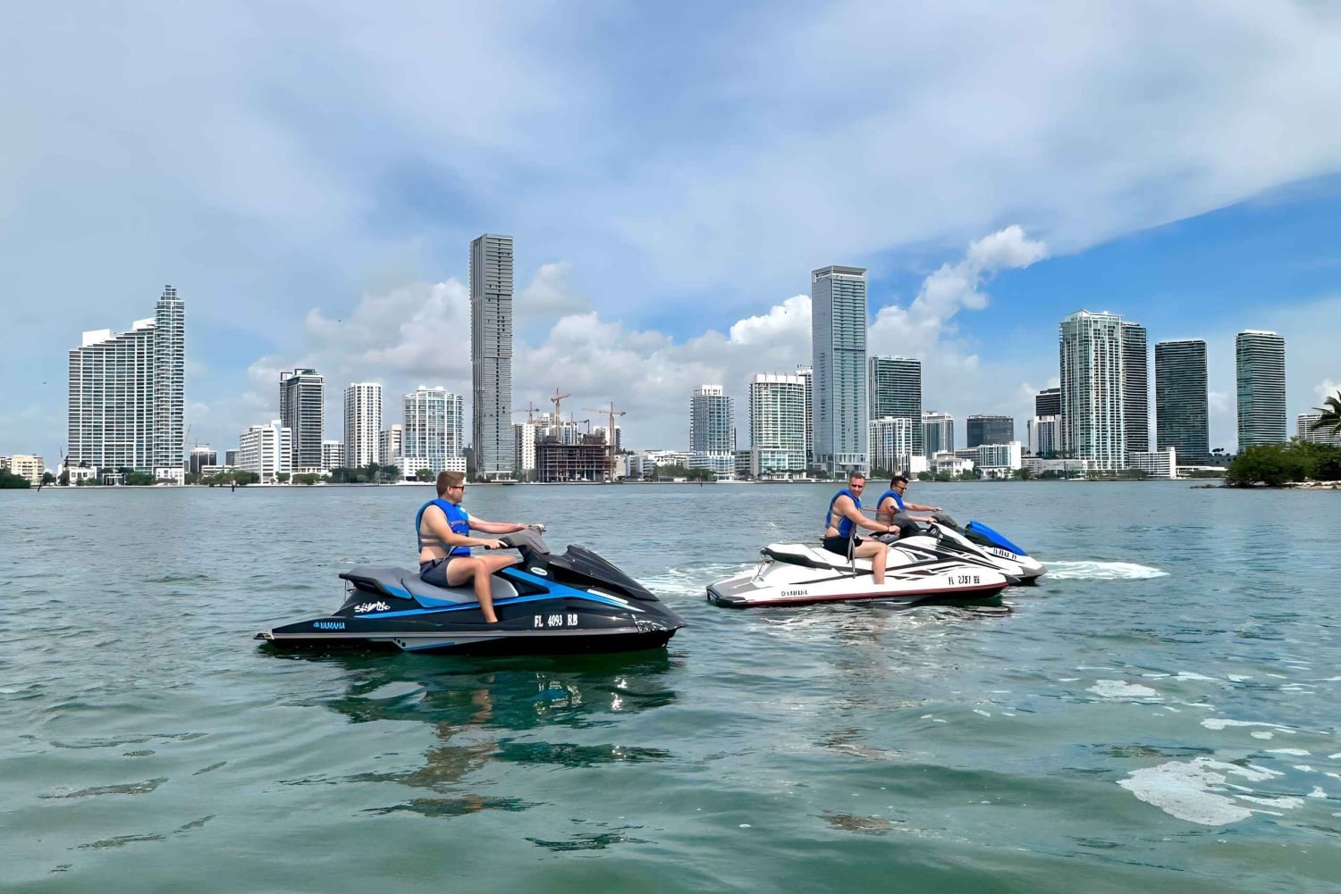 Miami: Zee Avontuur! Jetski verhuur+30min rondvaart inbegrepen
