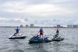 Miami: Avventura in mare! Noleggio Jetski+30min tour in barca incluso