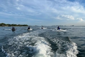 Miami: Zee Avontuur! Jetski verhuur+30min rondvaart inbegrepen