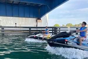 Miami: Zee Avontuur! Jetski verhuur+30min rondvaart inbegrepen
