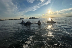 Miami: Zee Avontuur! Jetski verhuur+30min rondvaart inbegrepen