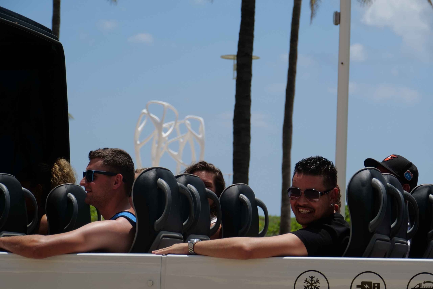 Обзорная экскурсия по Майами на автобусе-кабриолете (на французском)