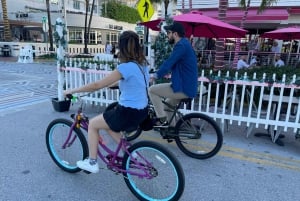 Miami: Ruta Cultural y Arquitectónica en Bicicleta por South Beach