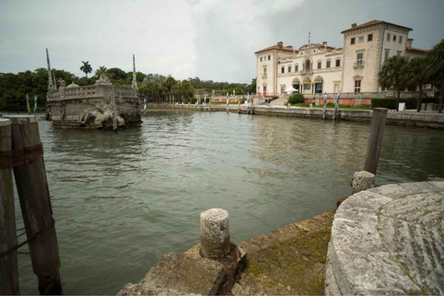 Miami: Vizcaya Museum & Gardens Ticket with Transport