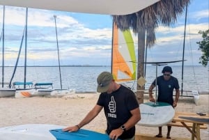 Miami: experiencia de «wingsurf» con alquiler de equipo