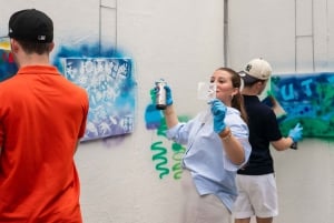 Miami : cours de peinture à la bombe et au pochoir sur les murs de Wynwood et entrée