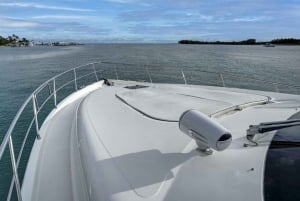 Miami: Yacht- och båtuthyrning med kapten