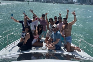 Miami Yacht Vuokraus Jetski, melontalaudat, Inflatables kanssa