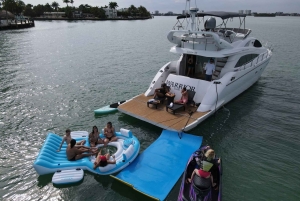 Miami Yacht Vuokraus Jetski, melontalaudat, Inflatables kanssa