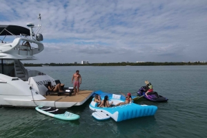 Miami Yacht Vuokraus Jetski, melontalaudat, Inflatables kanssa