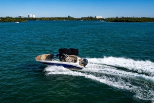 El Único Recorrido Privado en Barco de Miami: Descubre y Disfruta a tu Manera