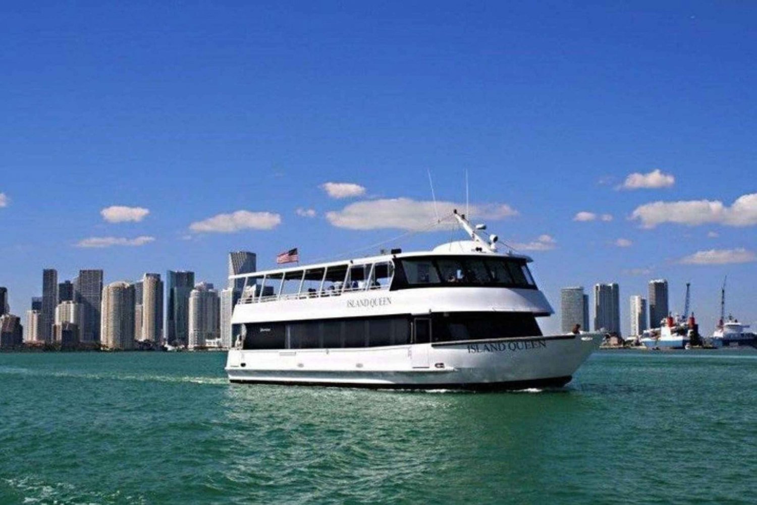 Miami: Biscayne Bay båtcruise med transport