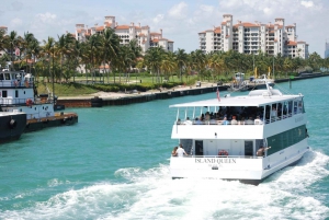 Miami: Crucero en barco por la Bahía de Biscayne con transporte incluido