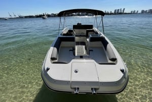 Miami Beach: Private Boat Tour Rental Charter