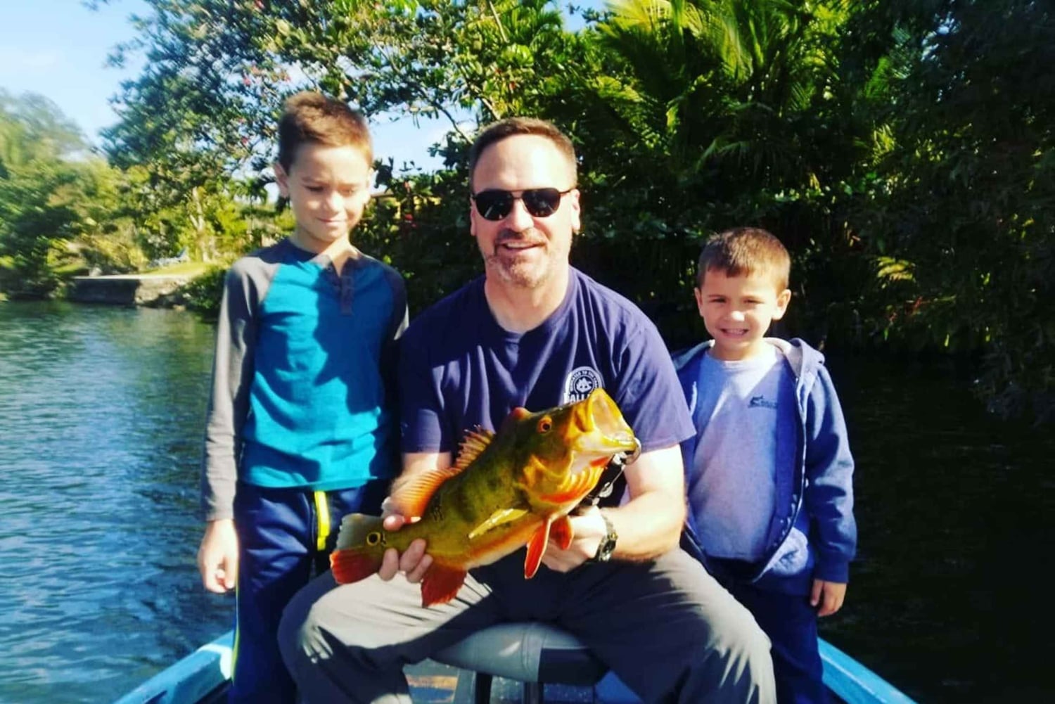 Excursiones de pesca de Peacock Bass cerca de Miami Florida