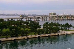 Personalized Shopping Tour in Miami