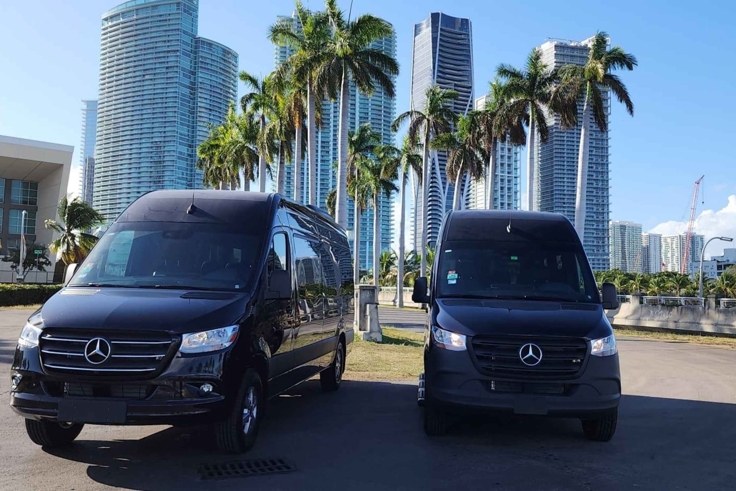 Servicios de transporte privado y de grupo