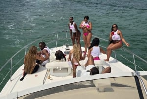 Privat yachtcruise, Biscayne Bay, Miami Beach. 52 fot