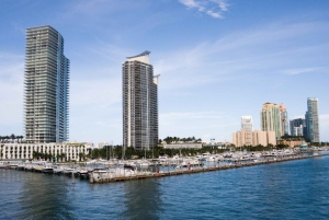 Tour in barca dello skyline di Miami - Vista sul lungomare della Baia di Biscayne