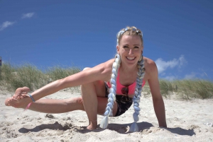 Sunrise Yoga på stranden i Miami Beach