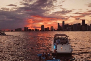 Tour of the city of Miami and its beautiful sunset