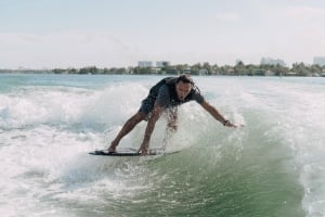 Watersports Paradise: Wakesurf in Miami