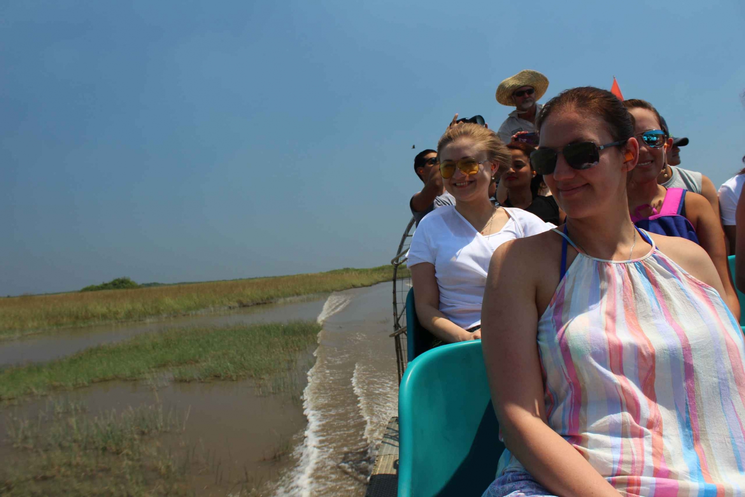 Wildlife Show & Everglades Motorboat Ride with Hotel Pickup