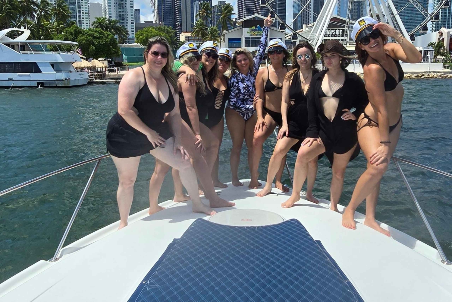 Crucero en yate por la Bahía de Biscayne, Miami Beach y Sand bar. 42 pies