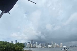 Crucero en yate por la Bahía de Biscayne, Miami Beach y Sand bar. 42 pies