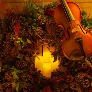 Candlelight: Christmas Carols on Strings