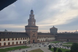 Visite guidée de la tour Branca et du château Sforza