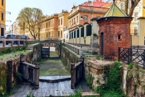 Brera Gallery Tour & Walk Through Historic Brera District