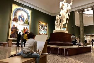 Brera Gallery Tour & Walk Through Historic Brera District