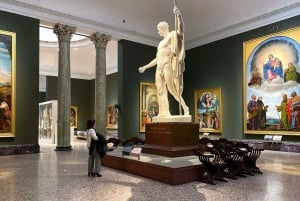 Brera Gallery Tour & Walk Through Historic Brera District
