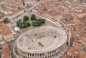 Med tog fra Milano: omvisning på egen hånd i Verona