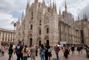 Discover Milan's Duomo: Guided Tour & Terraces with Views