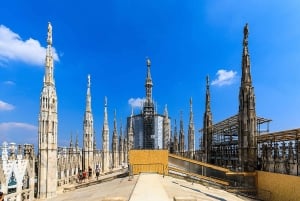 Duomo Delight: Rooftop Marvels!