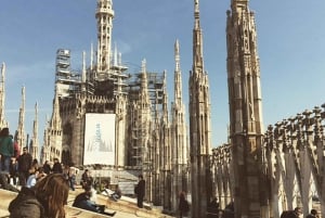 Éxtasis Elevado: ¡Descubrimiento del Duomo y Maravillas en la Azotea!