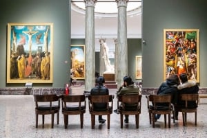 Explore Brera Gallery & Guided Walk in Brera District