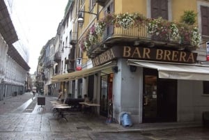 Explore Brera Gallery & Guided Walk in Brera District