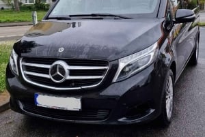 Frankfurt: Privat transport Frankfurt lufthavn og sentrum