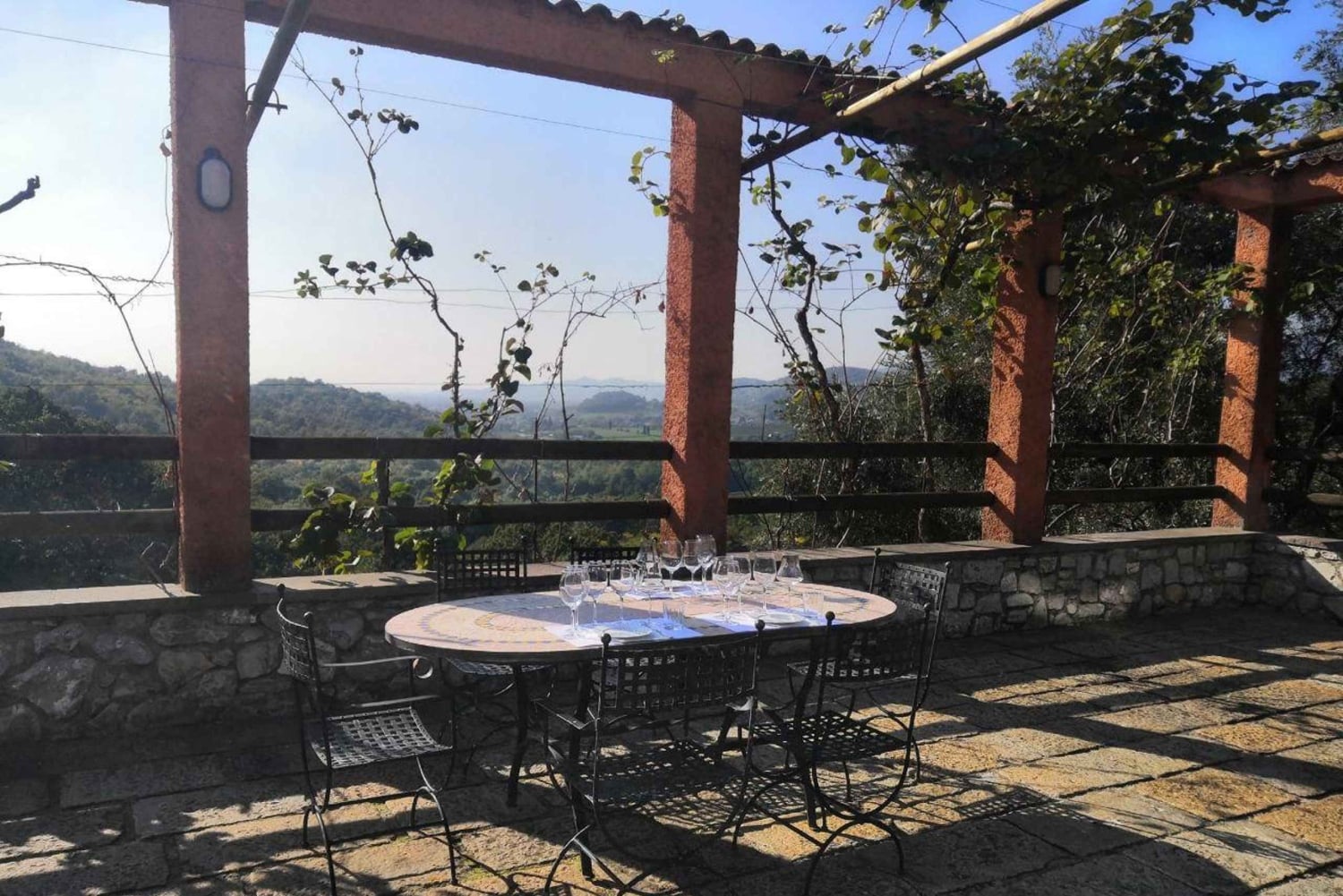 Из Милана: тур по Бергамо по системе «все включено» с дегустацией Москато