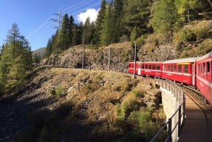 From Milan: Bernina Red Train & Lunch with Mountain Views