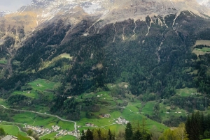 Desde Milán: Tren Rojo Bernina a St Moritz Tour guiado