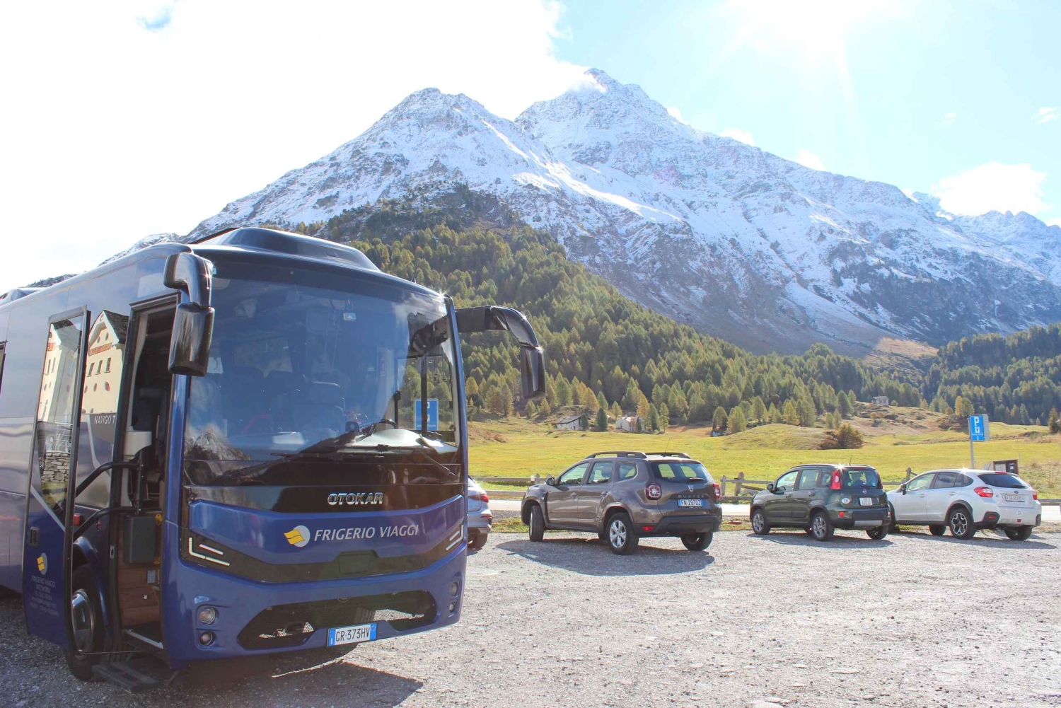 Från Milano: Bernina-tåget dagsutflykt till Tirano & St. Moritz