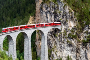 Von Mailand aus: Bernina Zug Geführte Tour nach St. Moritz