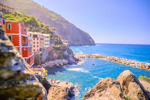 From Milan:Cinque Terre National Park with Limoncino Tasting