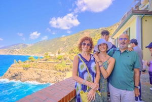 From Milan:Cinque Terre National Park with Limoncino Tasting